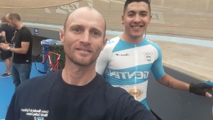 Daniel Capella y Yoel Vargas en el Centro UCI.