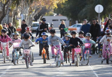 «Ciclismo en los Barrios»: deporte, formación y encuentro en barrio Fátima