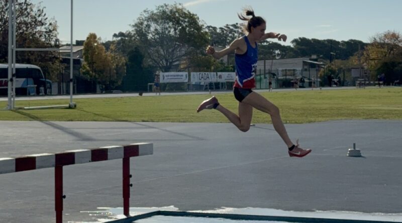 Sofía Fregona, campeona nacional U20 en 3.000 metros con obstáculos