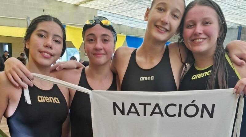 Esta vez en Gálvez, otro buen torneo de nadadoras del CAI