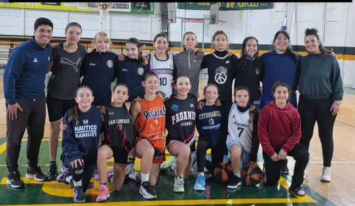 Tres jugadoras de la ARB en la selección provincial femenina de Mini