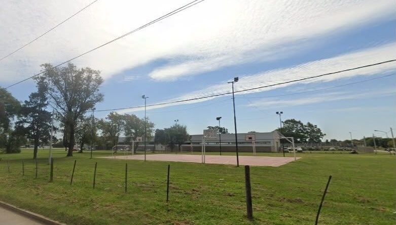 El Municipio garantiza la continuidad del playón deportivo del barrio 17 de Octubre
