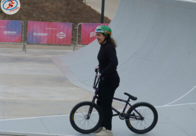 Las prácticas oficiales del BMX Freestyle le pusieron calor a una fría jornada en el Ecoparque