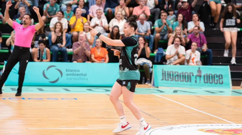 Gretter rozó el triple-doble en un gran triunfo del CAB Estepona